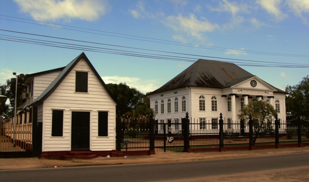 Rabbi Mozes Lewenstein - - Joods Suriname - Jewish Surinam - Judaism in Surinam - נוה שלום - 
בית הכנסת פאראמריבו